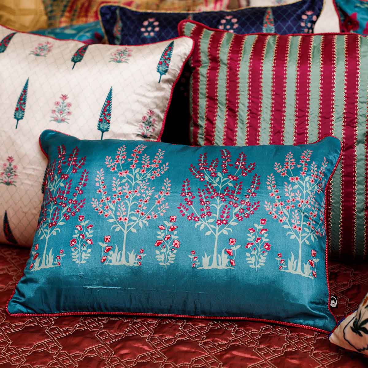 Nabat Cushion Cover