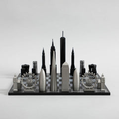 London Vs New York Edition Skyline Chess Set