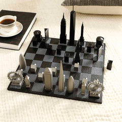 London Vs New York Edition Skyline Chess Set