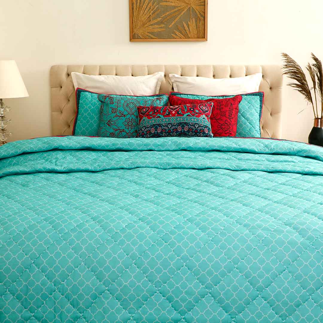 Dancia Quilt With Sham Set