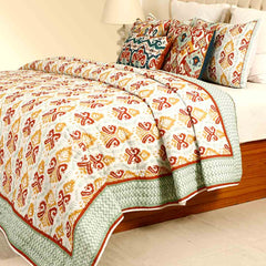 Stuvan Printed Quilt