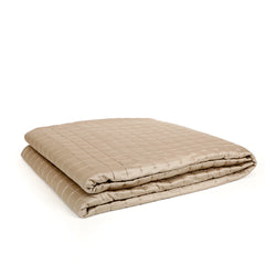 Ayaana Quilted Reversible Bedspread Set