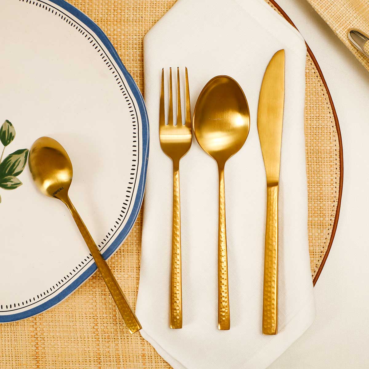 Amya Dinner Fork Set of 6 Gold