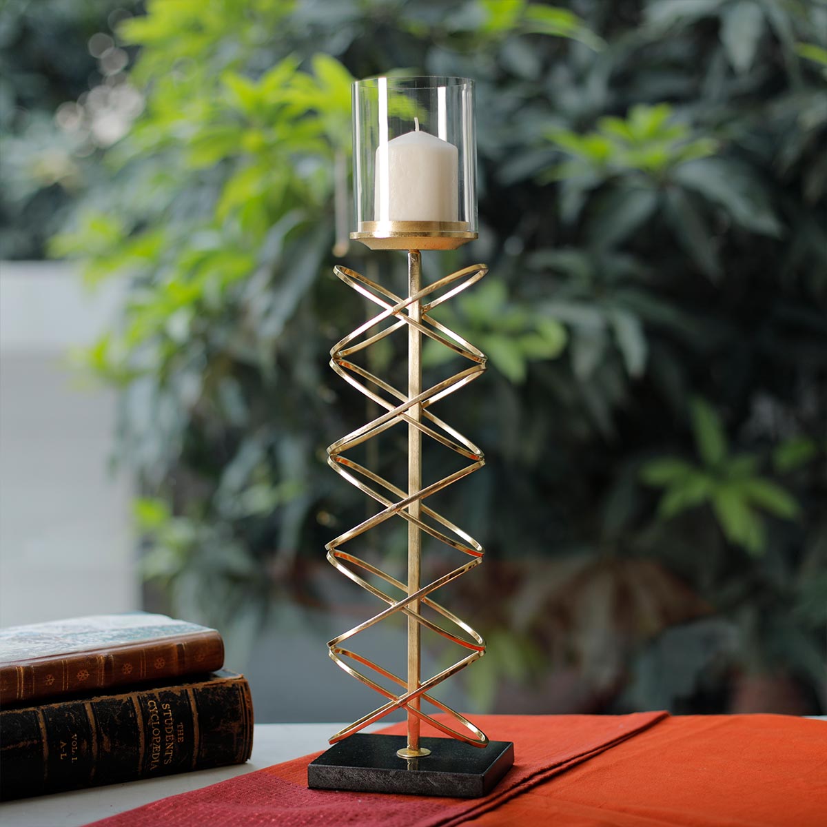 Aurelia Candle Holder